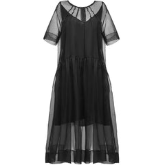 HELENE GALWAS Midi-Organza-Seiden-Kleid, Schwarz, Damenkleider, Sommerkleid, Nachhaltig, Fair, Biesen im Brustbereich, Unterkleid als Geschenk, Viskose Unterkleid, Women, Sustainable Fashion, Nachhaltige Damenmode, Nachhaltigkeit, Fair trade, Made in Europe, Organic, Eco-Fashion, Handmade, Eco-friendly Fashion, Fair fashion - Shop now - the wearness online-shop - ETHICAL & SUSTAINABLE LUXURY FASHION