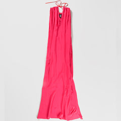 CRUBA Fließendes Maxi-Kleid, Magenta, Sommerkleid, Ärmelloses Kleid, Langes Damenkleid, Damenmode, Nachhaltige Mode, Fair fashion, Fair trade, Eco-friendly, Made in Europe, Female empowerment, Handmade, Handcrafted - SHOP NOW - the wearness online-shop - ETHICAL & SUSTAINABLE FASHION