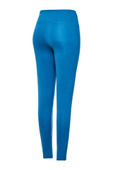 WELLICIOUS Flexible Yoga Leggings aus Bio-Baumwolle in Blau, Bequeme Yoga Hose, Sporthose, Sportleggings, Sustainable yoga pants, Sportmode, Yogawear, Yogamode, Kompostierbare Bio-Baumwolle, Damenmode, Handmade, Handcrafted, Fair trade, Fair fashion, Made in Europe, Vegan, Zero waste, Organic, Eco-friendly sportswear, Cradle to cradle SHOP NOW - the wearness online-shop - ETHICAL & SUSTAINABLE FASHION