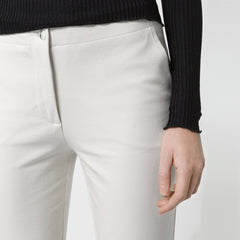 LIAPURE Cropped Hose in creme für Damen, Damenhose, Nachhaltige Damenmode, Nachhaltige und Faire Mode online - the wearness online-shop