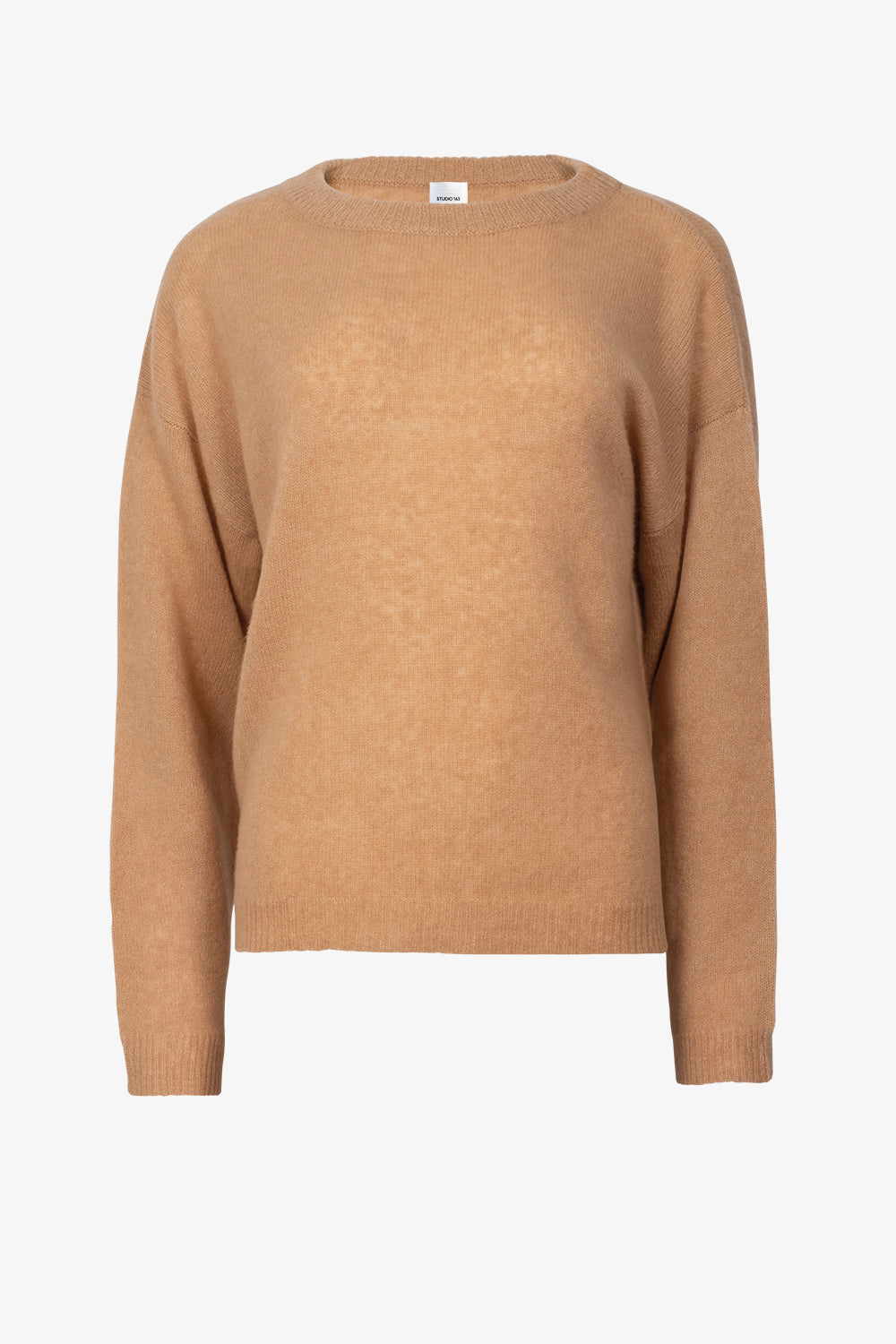 STUDIO 163 Sweater, Nachhaltige Damenmode, Hochwertiges und Nachhaltiges Kaschmir, Sustainable Cashmere, Handmade, Fair trade, Sustainable, Eco-friendly, Organic, Female Empowerment - SHOP NOW - the wearness online-shop - ETHICAL & SUSTAINABLE FASHION