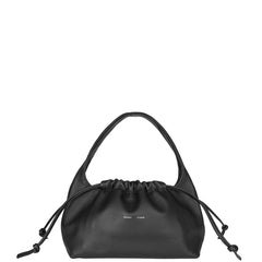 JÉROME STUDIO Handgemachte Ledertasche aus natürlich gegerbtem Kalbsleder in Schwarz, Geräumige Handtasche für jeden Tag, Damenhandtaschen, Elegante Lederhandtasche, Elegant and spacious shoulder bag made from vegetable tanned leather in black, Minimalistische Handtaschen, Bags, Handbags, Handcrafted in Germany, Eco-friendly, Handcrafted leather bags, Natural tanned leather, Organic - Shop now - the wearness online-shop - ETHICAL & SUSTAINABLE LUXURY FASHION