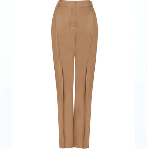 MALAIKARAISS Elegante Anzughose aus Schurwolle in Beige, Gerade geschnittene Damenhose, Damenhosen, Suit trouser in Camel, Virgin wool trouser, Women pants, Sustainable Fashion, Sustainable Womenswear, Nachhaltige Damenmode, Eco-friendly, Female empowerment, Fair fashion, Fair trade, Handcrafted, Ethical fashion, Ethical luxury - Shop now - the wearness online-shop - Sustainable & Ethical luxury fashion