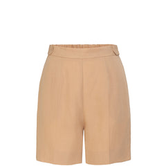 HELLO'BEN Taillierte Shorts aus Tencel und Leinen in Sand, Beige, Kurze Damenhose, Shorts, Damenmode, faire schlichte Mode, elegante nachhaltige Hose, faire Businessmode, nachhaltige Basics, nachhaltige Mode, eco-friendly, fair, vegan, made in Europe, handcrafted, shop now- the wearness onlineshop