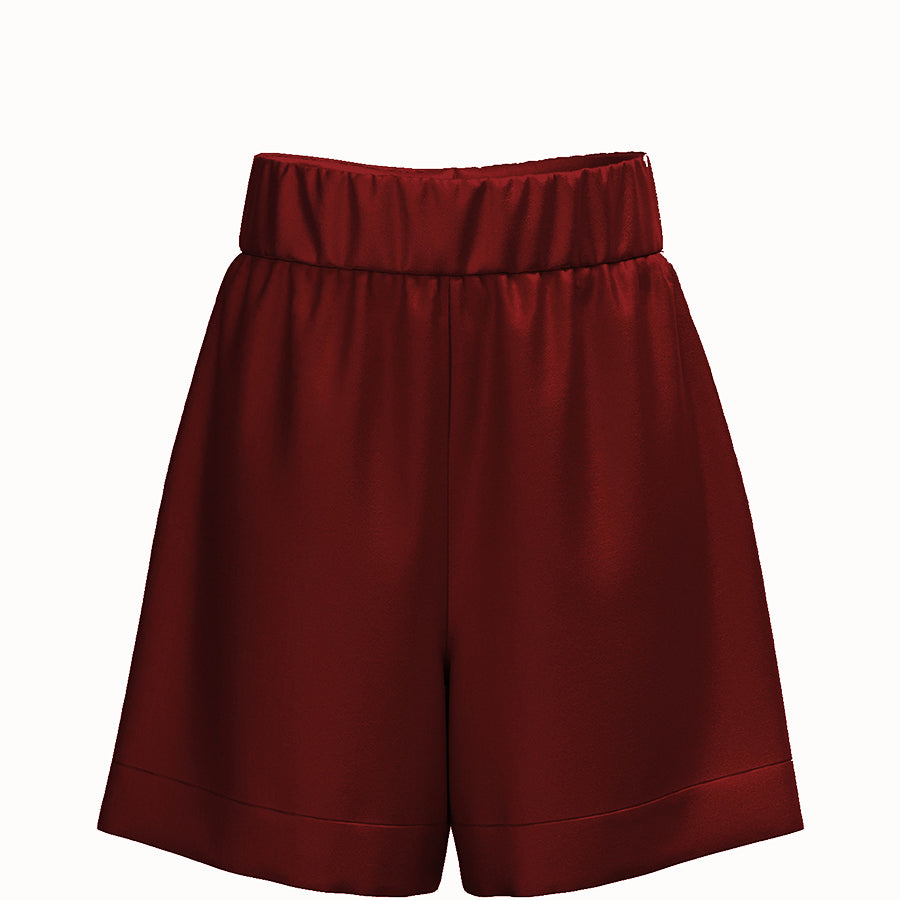 LA BANDE BERLIN Lockere Seiden Shorts in Bordeauxrot, Dunkelrot, Seidenshorts, Kurze Seidenhose, Short silk pants, High-waisted silk shorts in red, Women pants, Damenhosen, Nachhaltige Damenmode, Faire Mode, Fair fashion, Fair trade, Zero waste, Umweltfreundlich, Made in Europe, Handmade, Handcrafted, Ethische Mode  - Shop now - the wearness online-shop - SUSTAINABLE & ETHICAL LUXURY FASHION