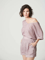 HELENE GALWAS Lockere Bluse mit kurzen Ärmeln, Rose´, Weitgeschnittene Ärmel, Damenbluse, Nachhaltig, Fair, Women, Sustainable Fashion, Nachhaltige Damenmode, Nachhaltigkeit, Fair trade, Made in Europe, Organic, Eco-Fashion, Handmade, Eco-friendly Fashion, Fair fashion - Shop now - the wearness online-shop - ETHICAL & SUSTAINABLE LUXURY FASHION